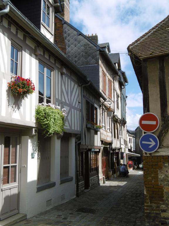 Le Clocher Sainte Catherine Appartamento Honfleur Camera foto
